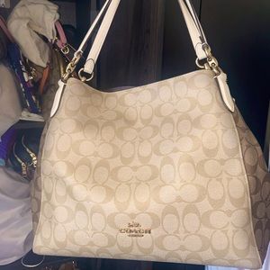 Coach Signature Hallie Shoulder Bag in Light Khaki Chalk